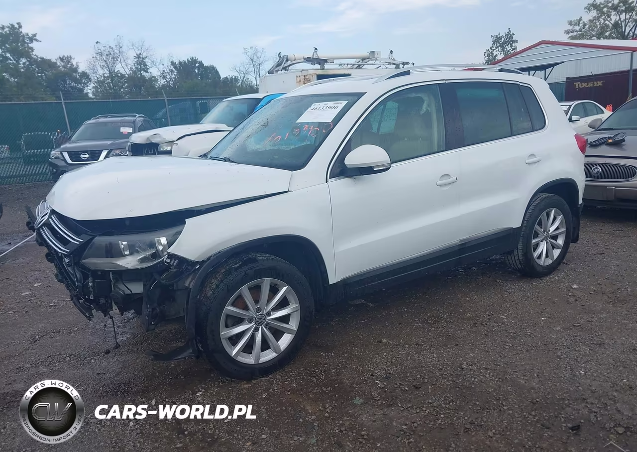 2017 Volkswagen Tiguan 2.0T Wolfsburg Edition VIN:WVGRV7AX8HK003673 - 2