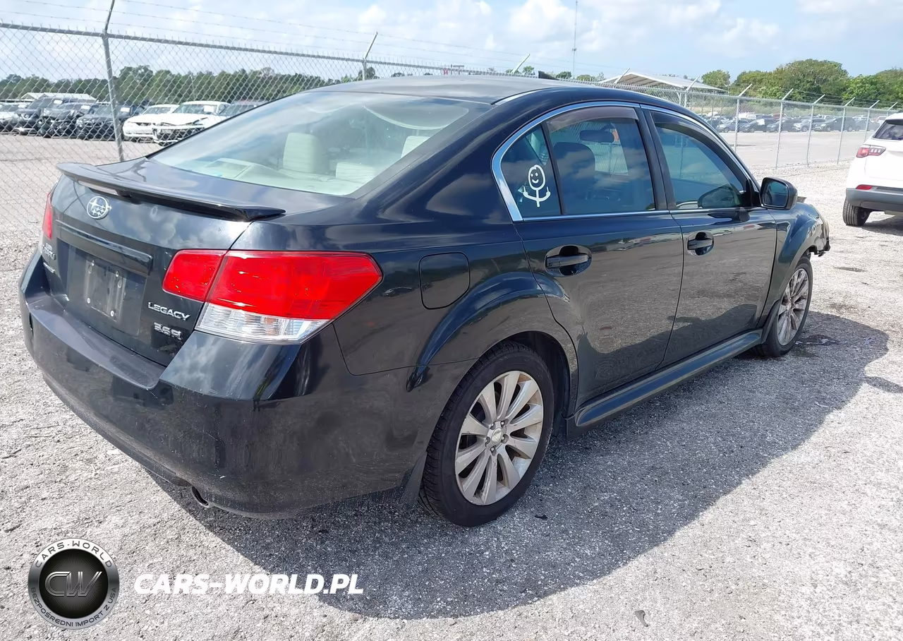 2010 Subaru Legacy 3.6R Premium VIN:4S3BMDG61A2225757 - 4