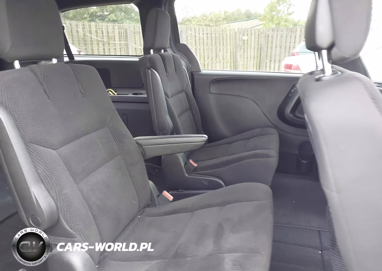 2019 Dodge Grand Caravan Se 35Th Anniversary Edition VIN:2C4RDGBG5KR777717 - 8