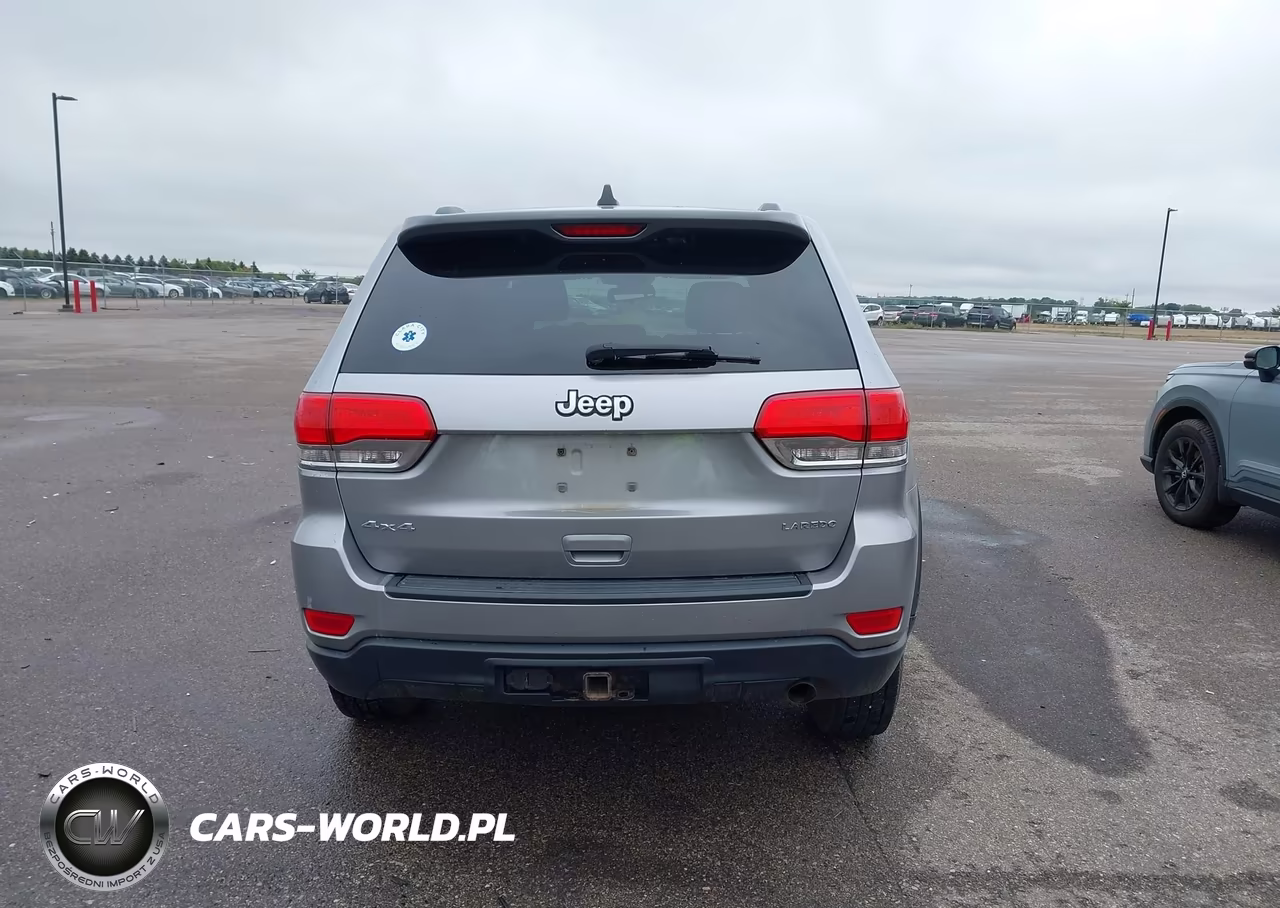 2016 Jeep Grand Cherokee Laredo VIN:1C4RJFAG3GC396341 - 17