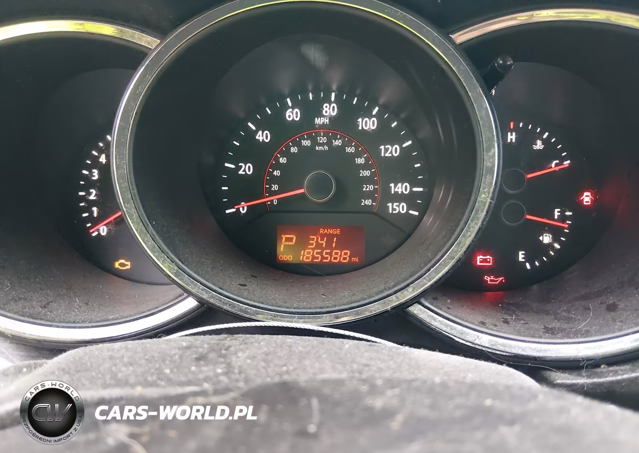 2011 Kia Sorento Lx VIN:5XYKTCA18BG182407 - 7