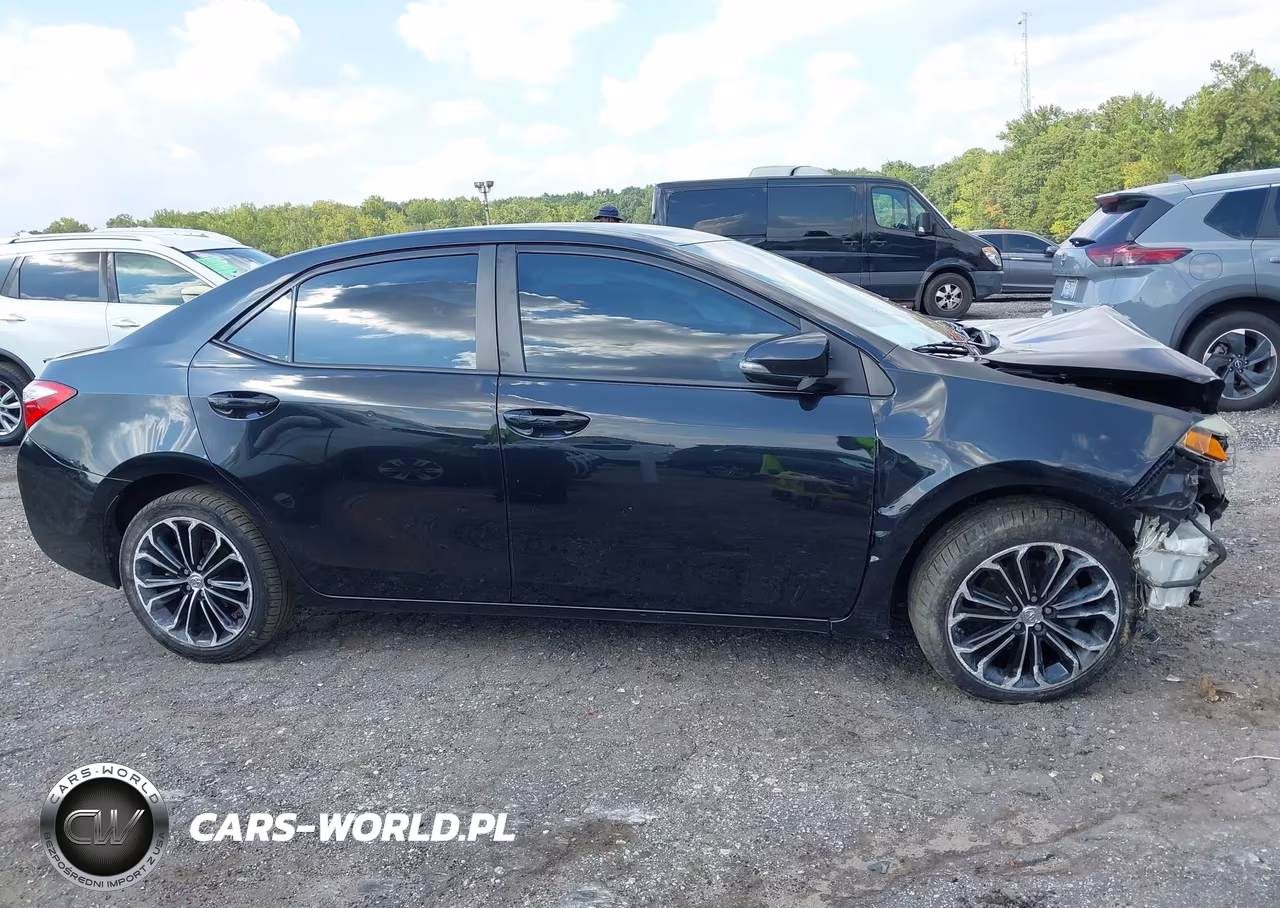 2015 Toyota Corolla S Plus VIN:2T1BURHE8FC465951 - 13