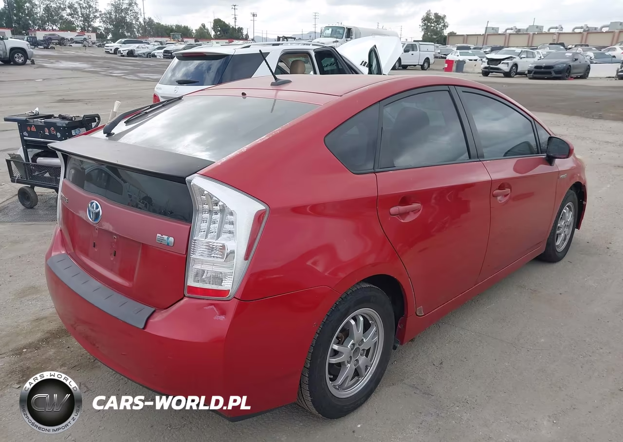 2010 Toyota Prius Iii VIN:JTDKN3DUXA0002588 - 4