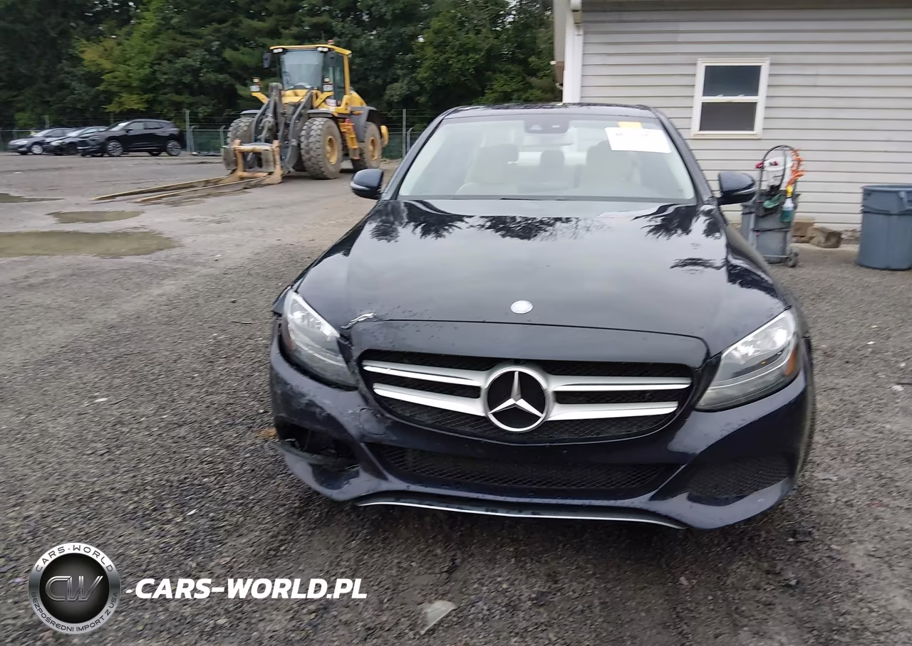 2016 Mercedes-Benz C 300 4Matic VIN:55SWF4KB3GU142013 - 12