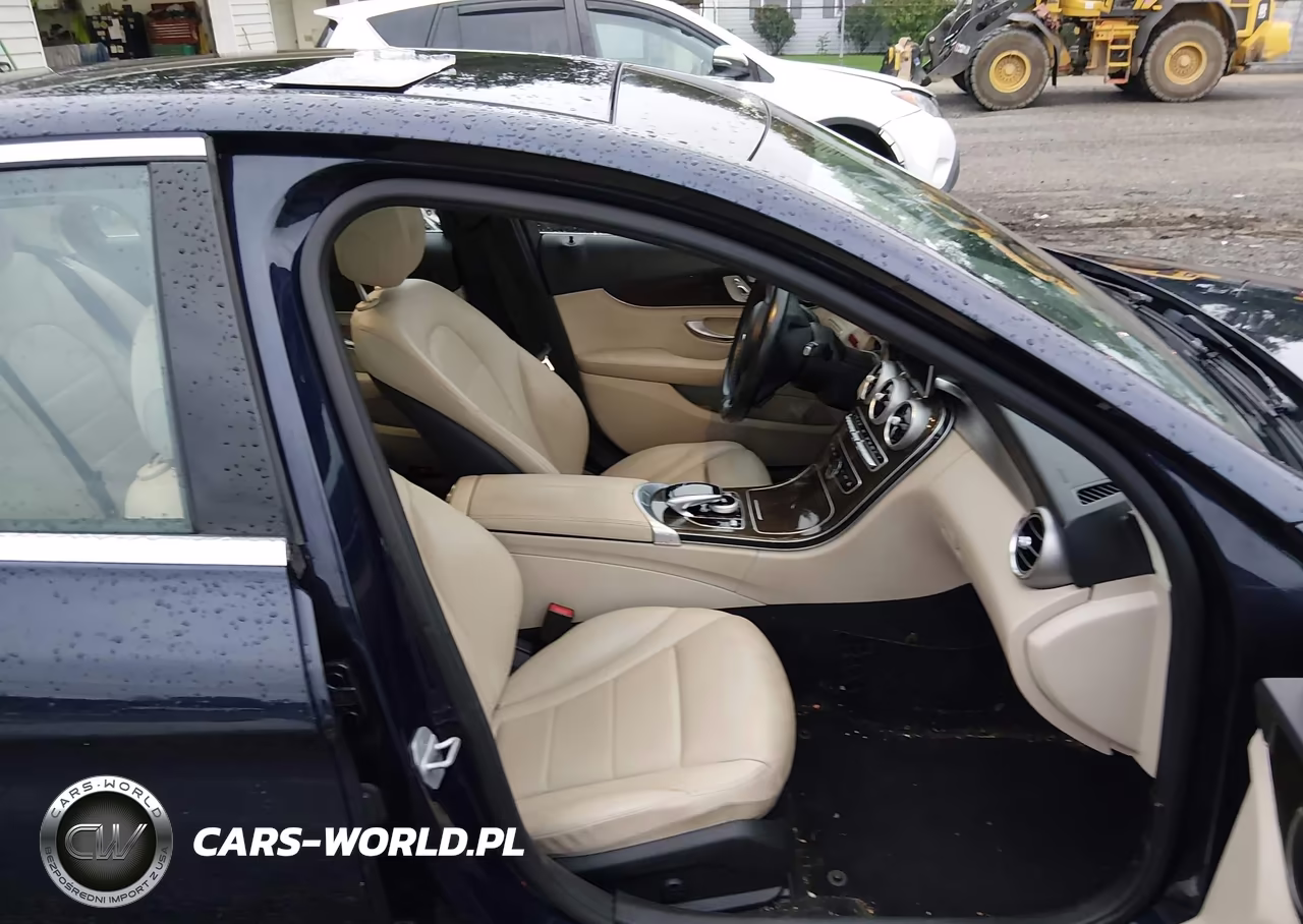 2016 Mercedes-Benz C 300 4Matic VIN:55SWF4KB3GU142013 - 5