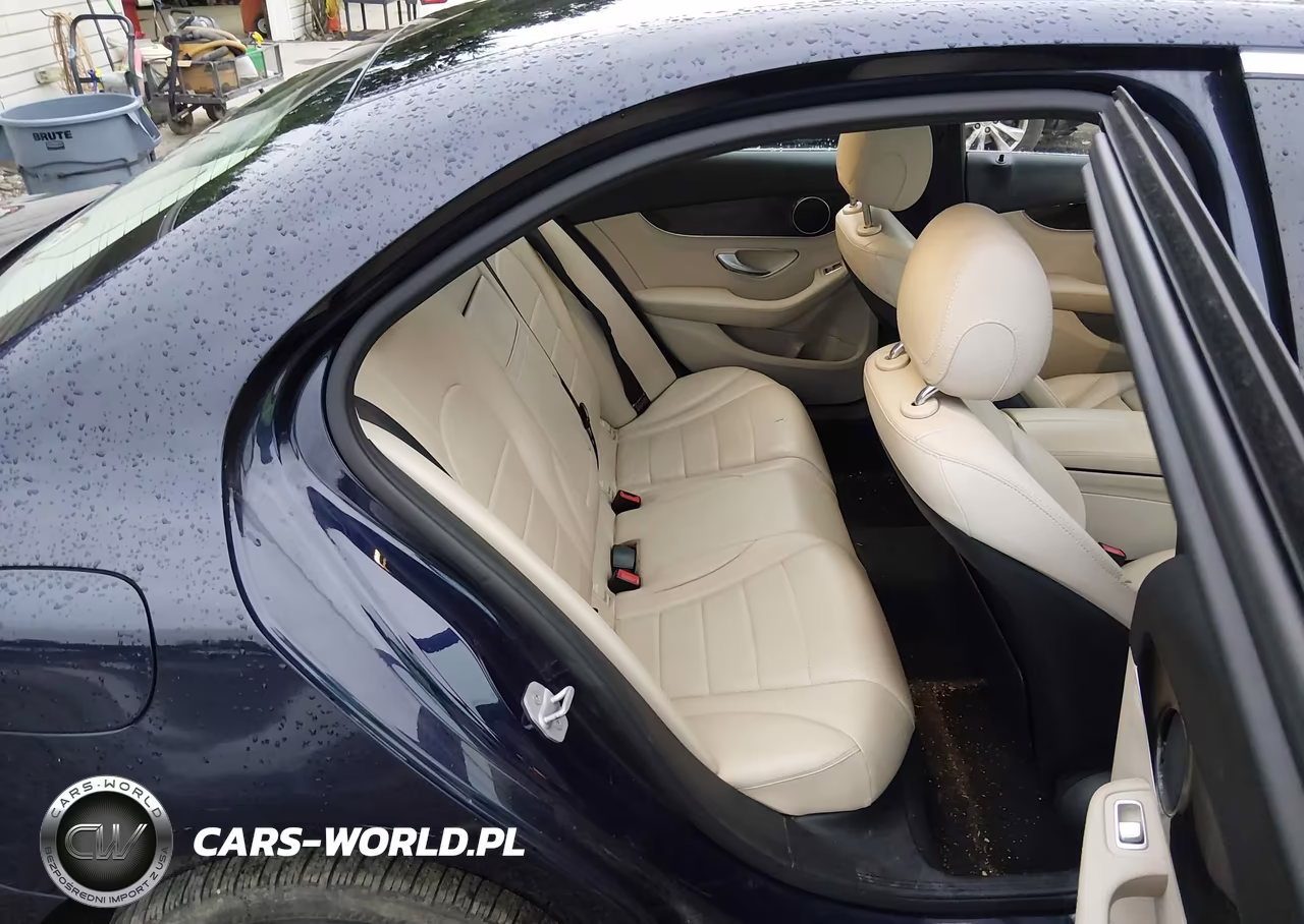 2016 Mercedes-Benz C 300 4Matic VIN:55SWF4KB3GU142013 - 8
