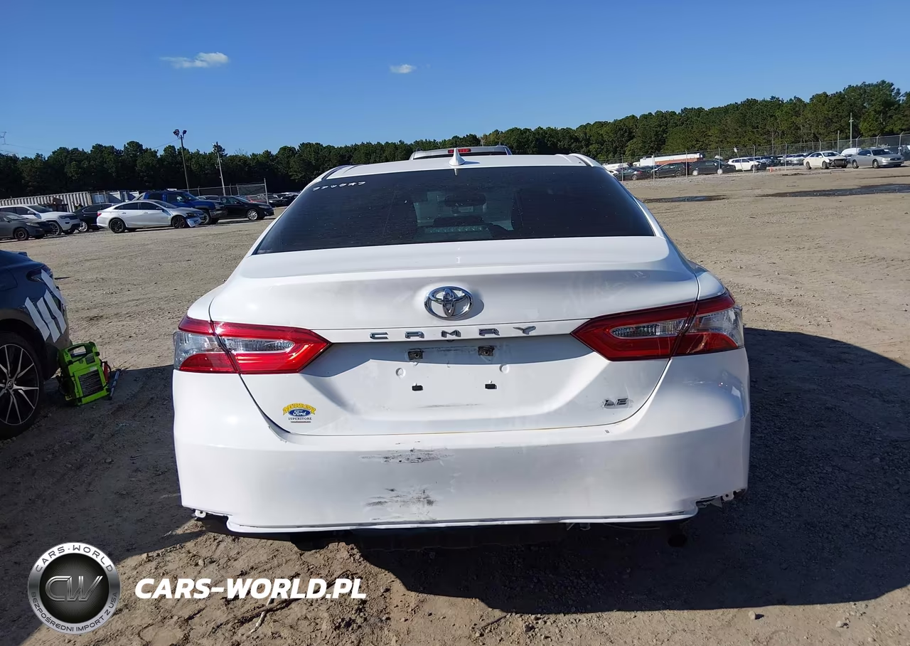2020 Toyota Camry Le VIN:4T1L11AK6LU876659 - 17