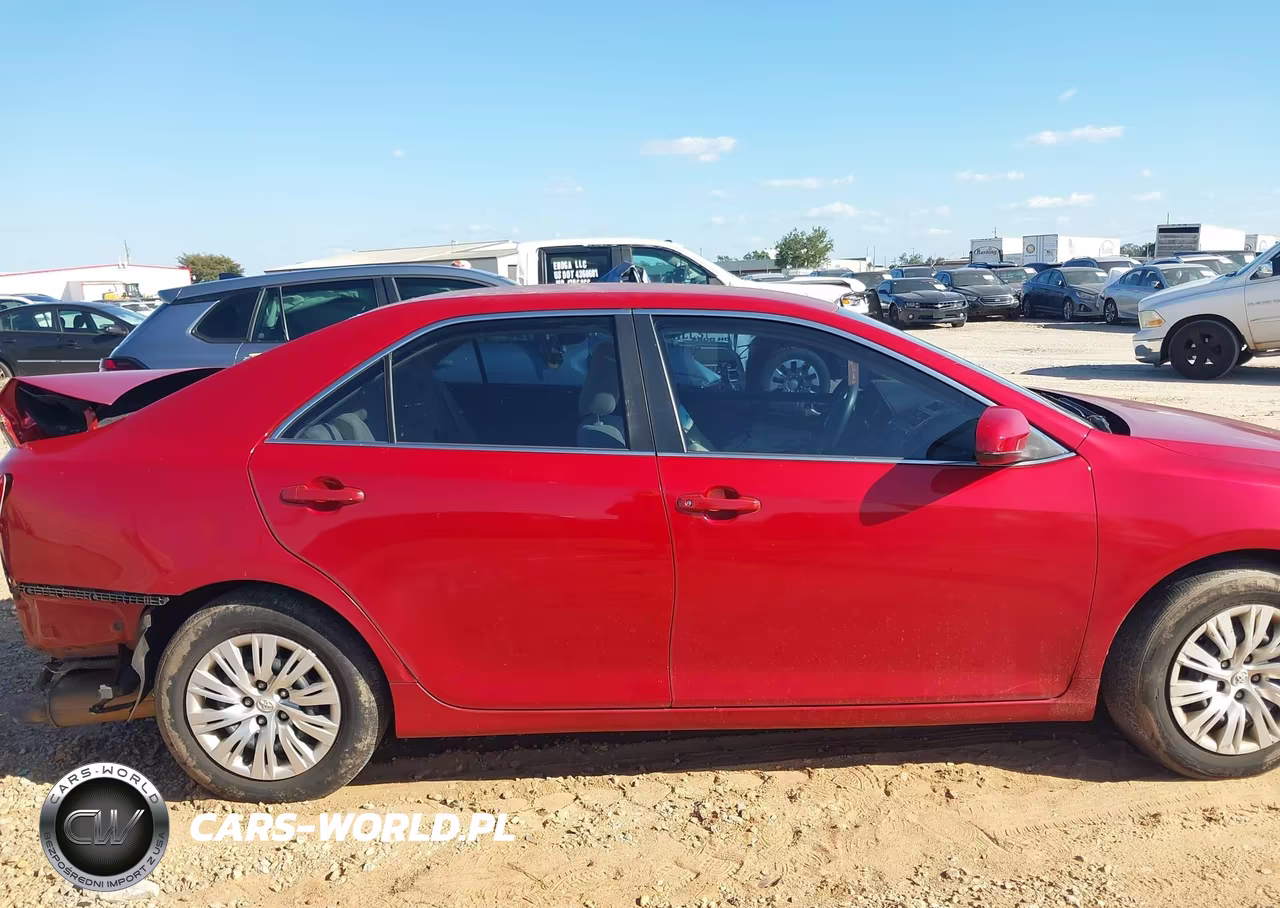 2014 Toyota Camry L VIN:4T1BF1FK1EU760889 - 14