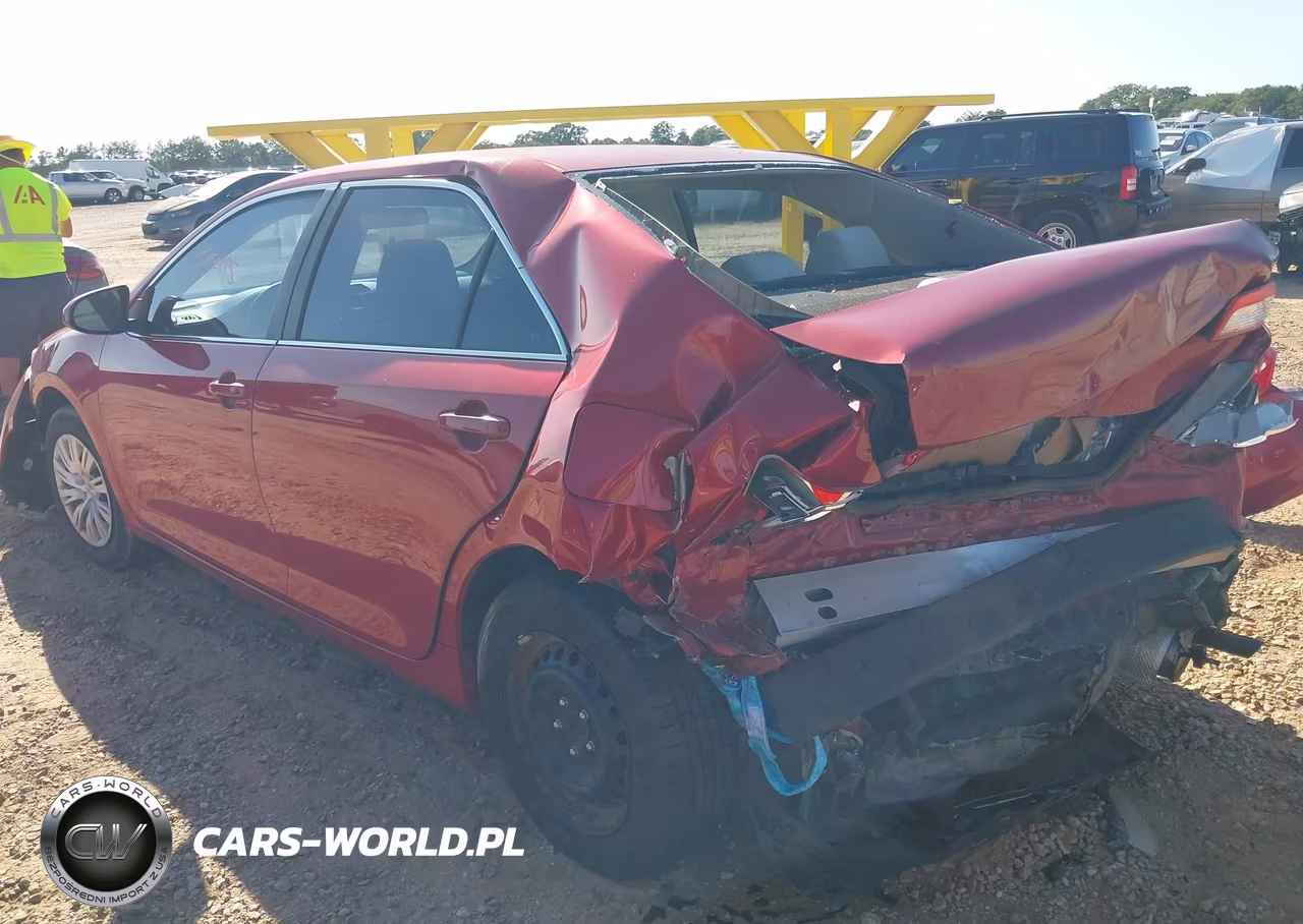 2014 Toyota Camry L VIN:4T1BF1FK1EU760889 - 3