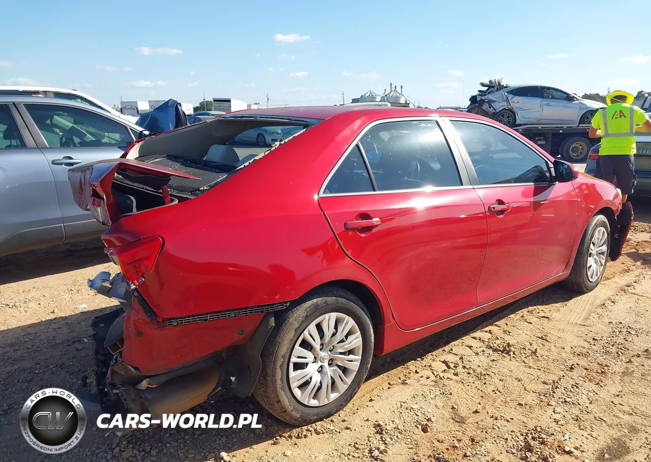 2014 Toyota Camry L VIN:4T1BF1FK1EU760889 - 4