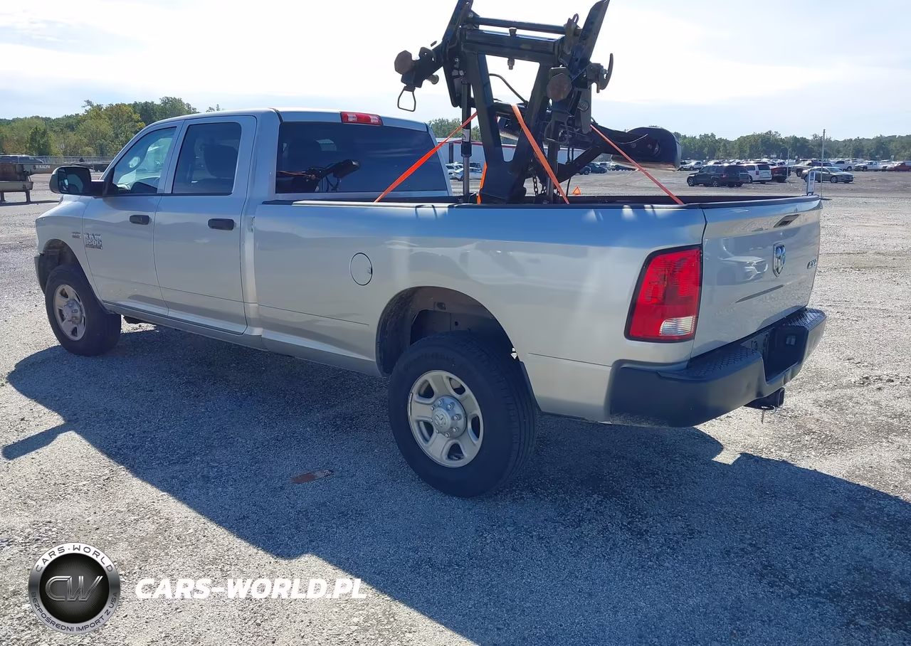 2015 Ram 3500 Tradesman VIN:3C63R3GT0FG708233 - 3