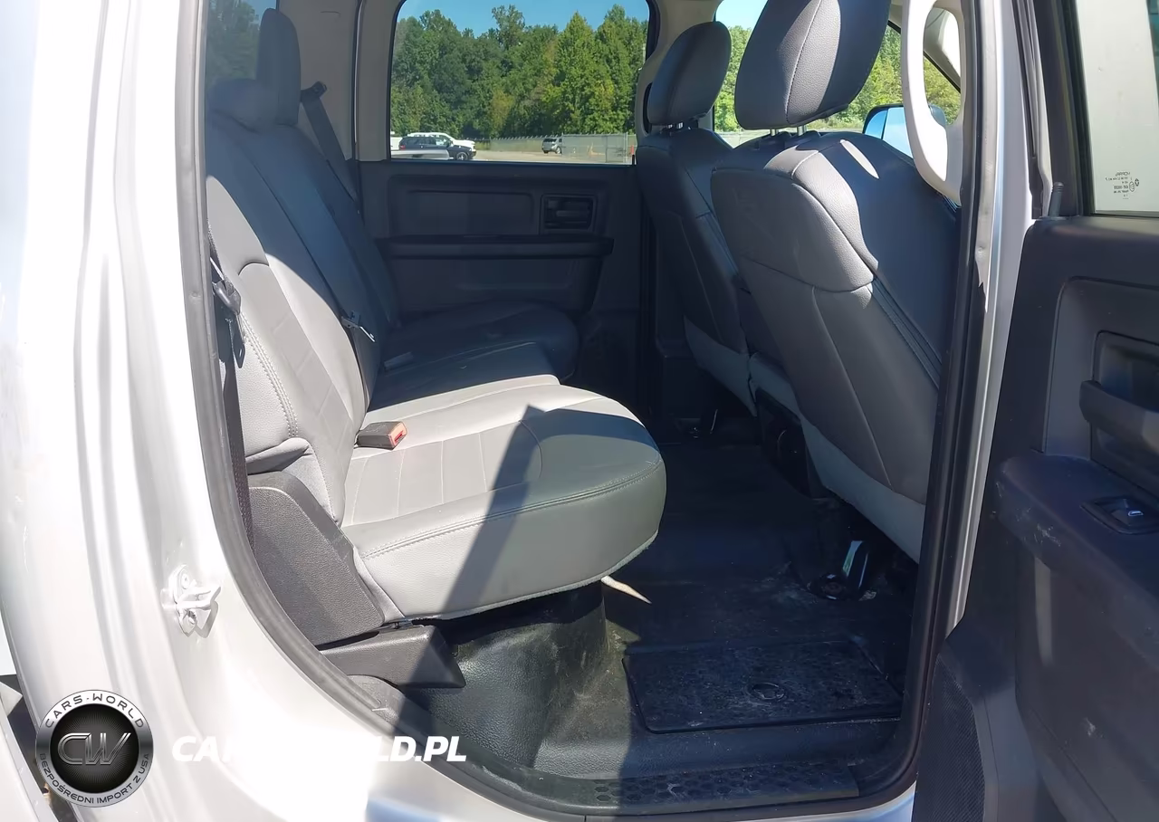 2015 Ram 3500 Tradesman VIN:3C63R3GT0FG708233 - 8