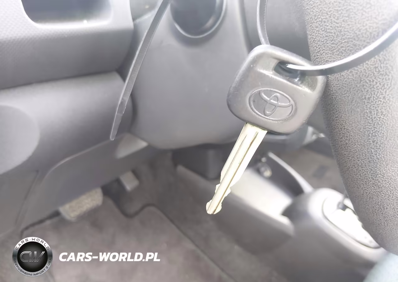 2007 Toyota Yaris VIN:JTDJT923975066308 - 11