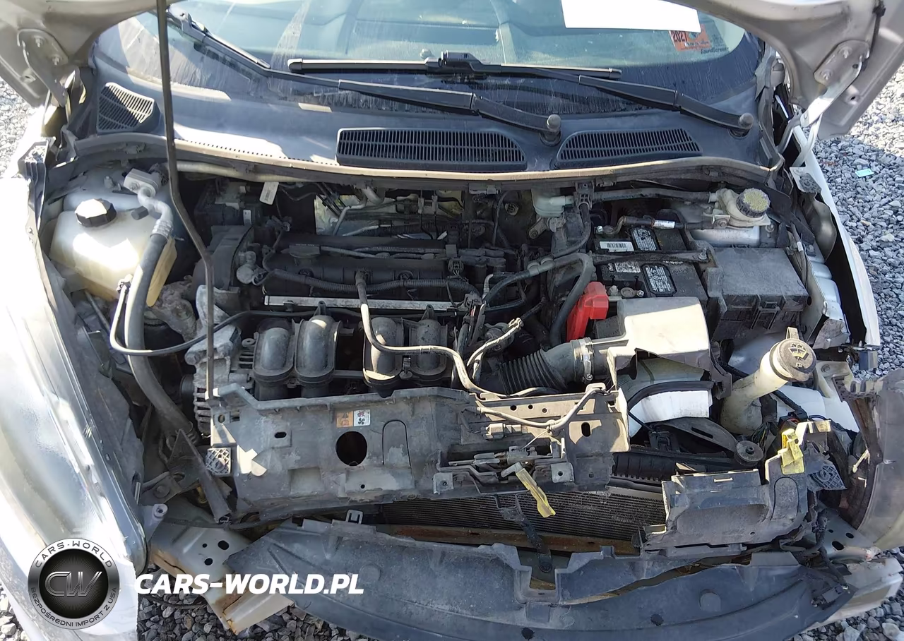 2015 Ford Fiesta S VIN:3FADP4AJ8FM198365 - 10