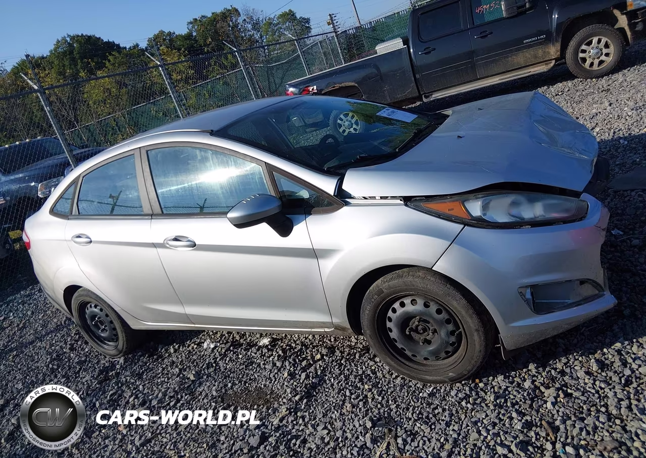 2015 Ford Fiesta S VIN:3FADP4AJ8FM198365 - 13