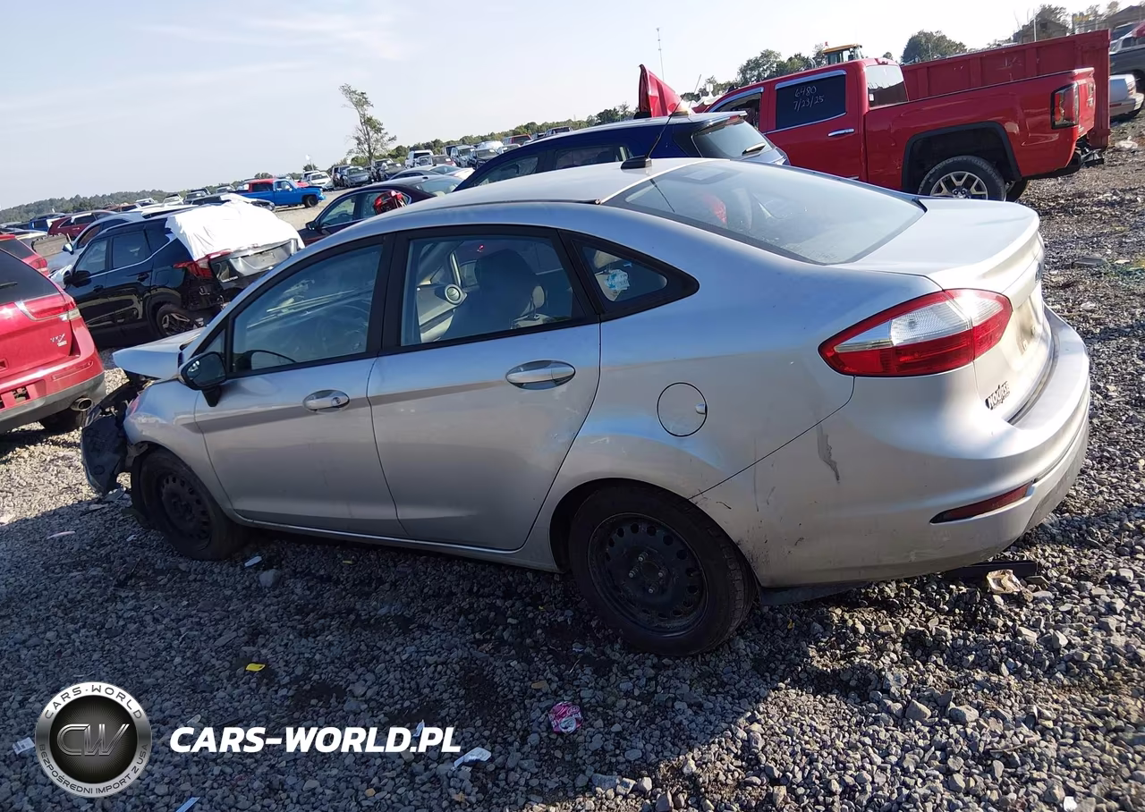 2015 Ford Fiesta S VIN:3FADP4AJ8FM198365 - 14