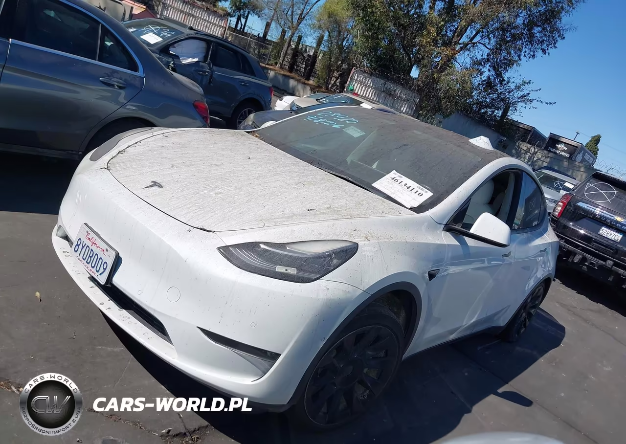 2021 Tesla Model Y Long Range Dual Motor All-Wheel Drive VIN:5YJYGDEE0MF282545 - 2