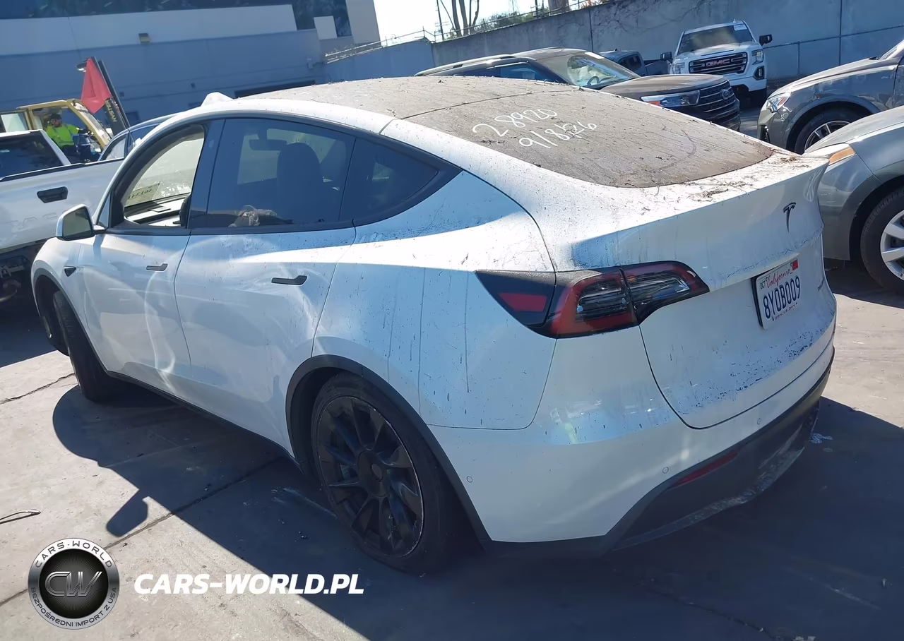 2021 Tesla Model Y Long Range Dual Motor All-Wheel Drive VIN:5YJYGDEE0MF282545 - 3