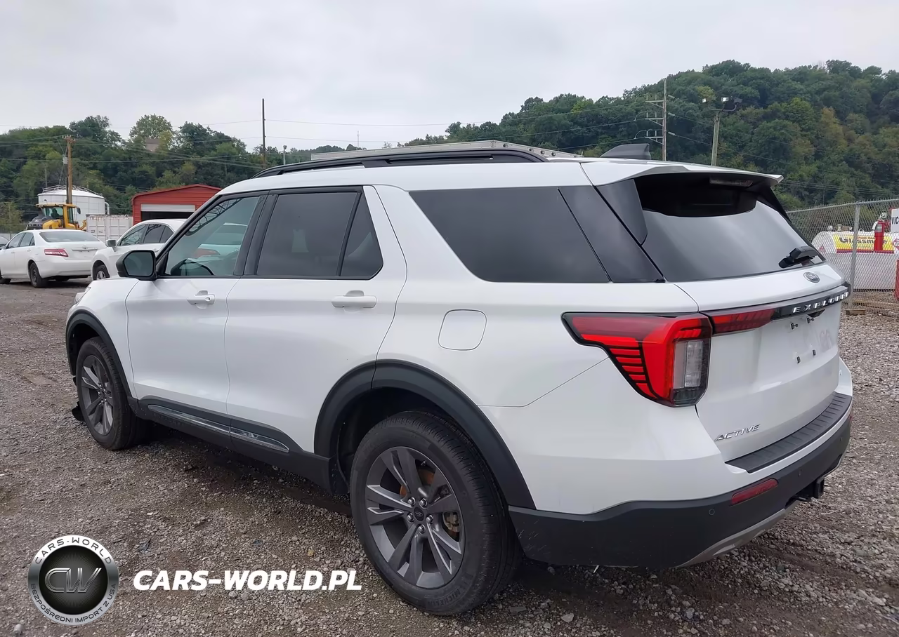 2025 Ford Explorer Active VIN:1FMUK8DH3SGC32804 - 3
