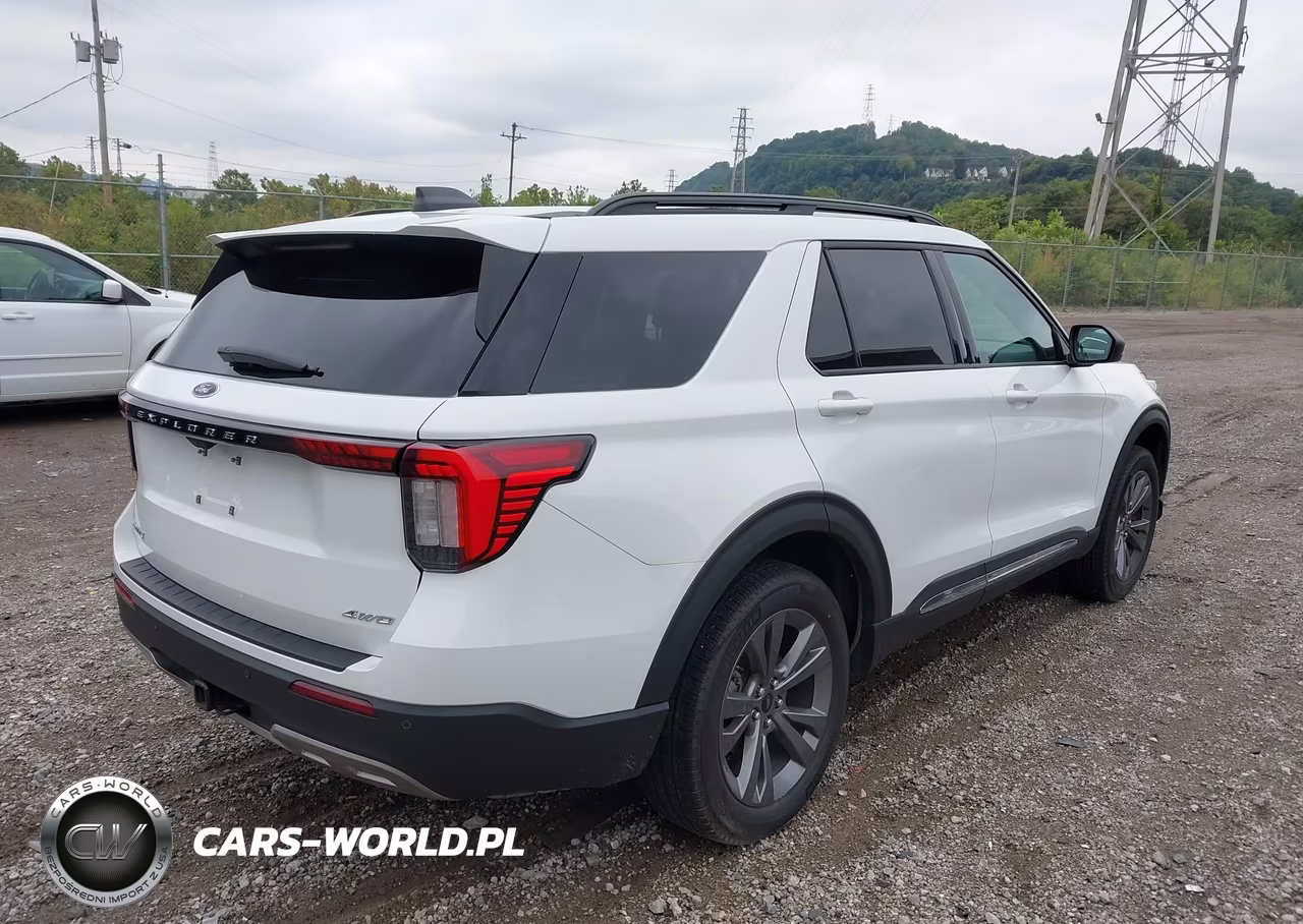 2025 Ford Explorer Active VIN:1FMUK8DH3SGC32804 - 4