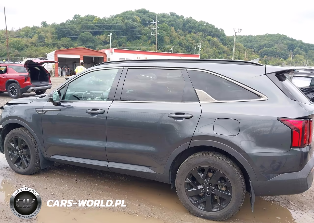 2021 Kia Sorento S VIN:5XYRLDLC7MG003215 - 14