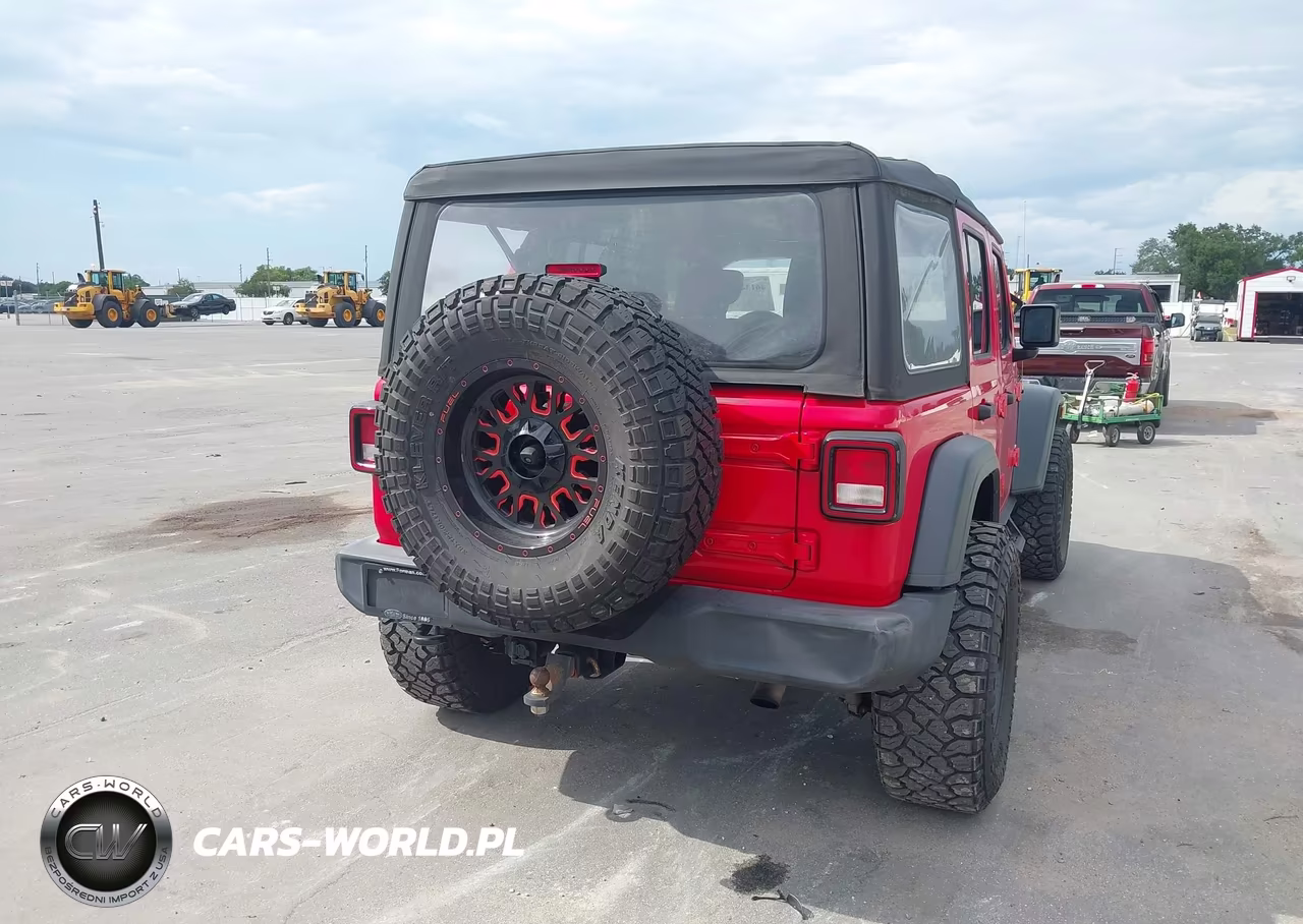 2018 Jeep Wrangler Unlimited Sport 4X4 VIN:1C4HJXDN1JW203735 - 4