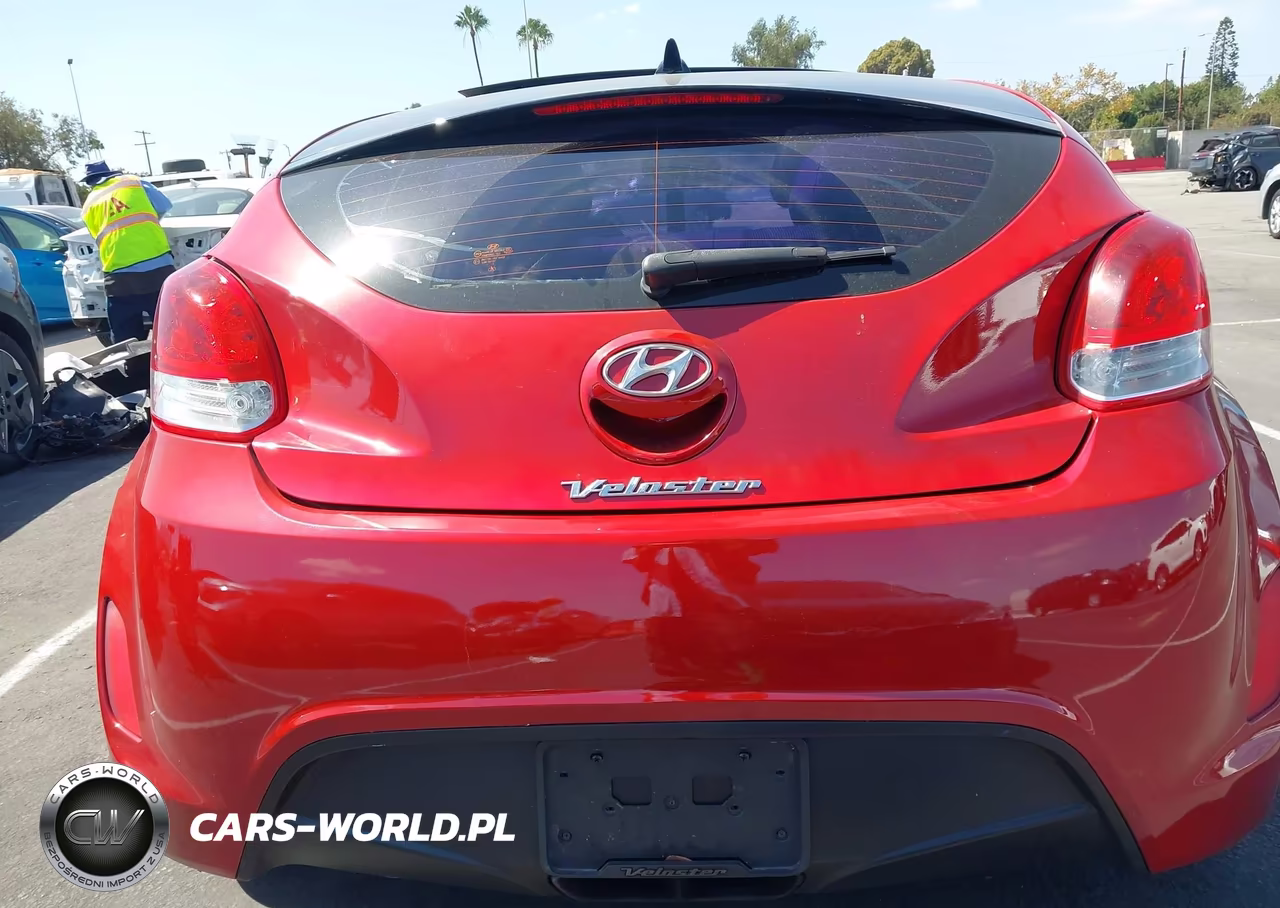 2013 Hyundai Veloster Base W-Gray VIN:KMHTC6AD7DU157284 - 16