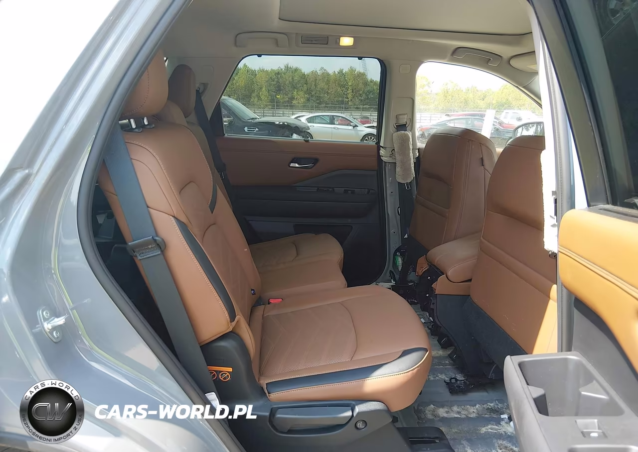 2025 Nissan Pathfinder Platinum 4Wd VIN:5N1DR3DJ1SC310070 - 8