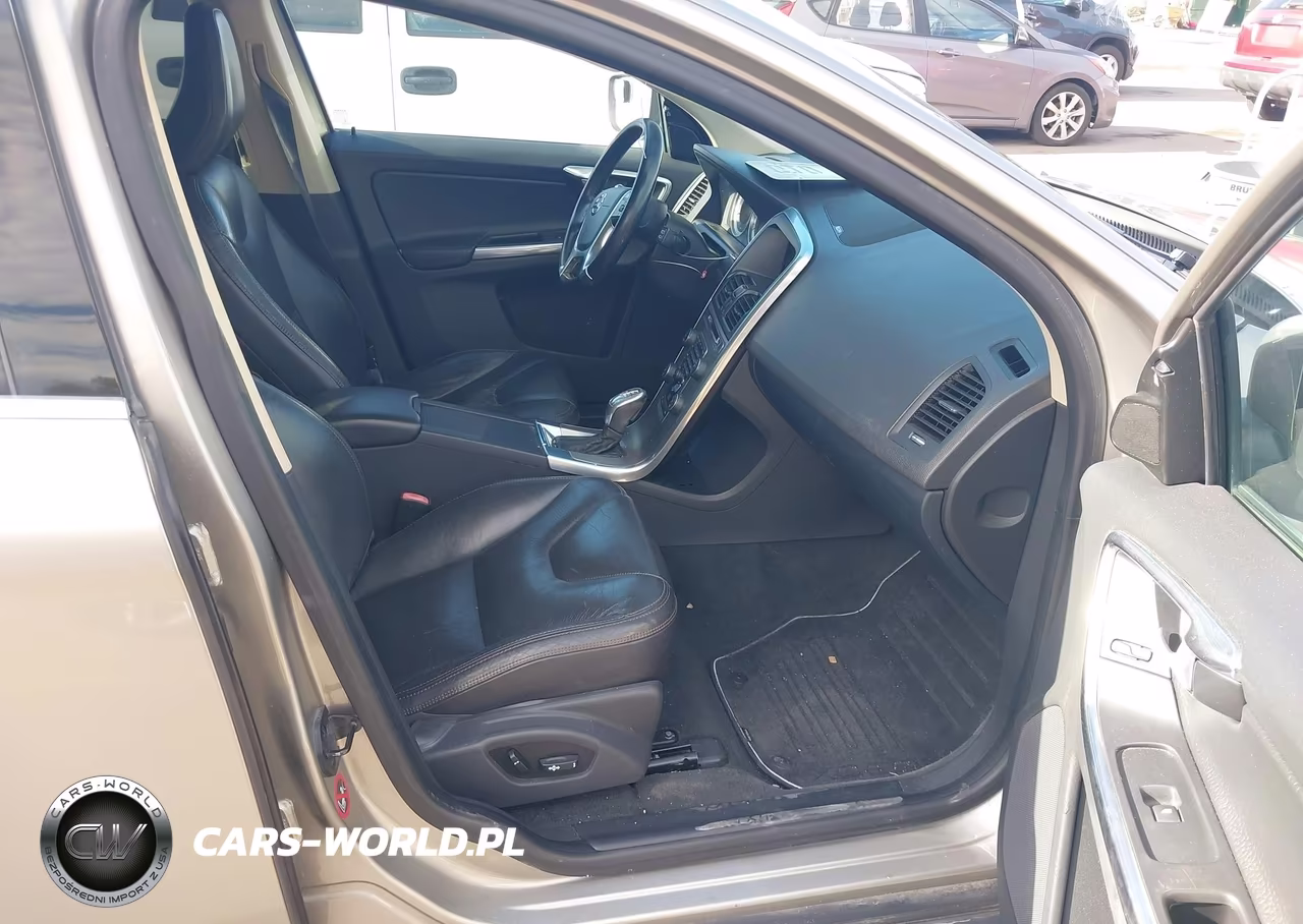 2013 Volvo Xc60 T6 VIN:YV4902DZ4D2441374 - 5