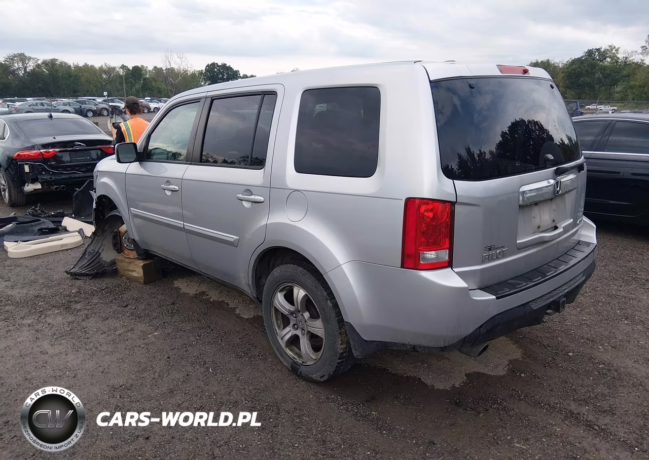 2015 Honda Pilot Ex-L VIN:5FNYF4H52FB008166 - 3