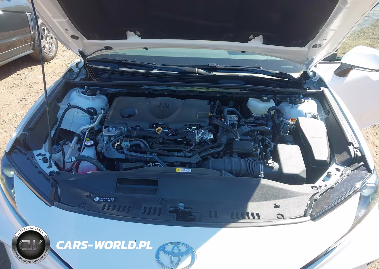 2025 Toyota Camry Le VIN:4T1DAACK2SU617697 - 10