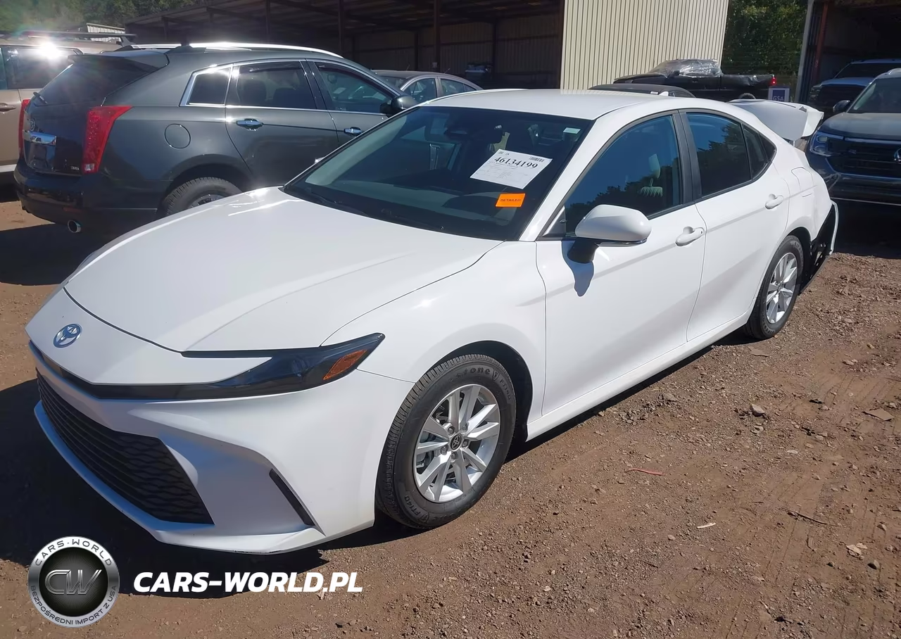 2025 Toyota Camry Le VIN:4T1DAACK2SU617697 - 2