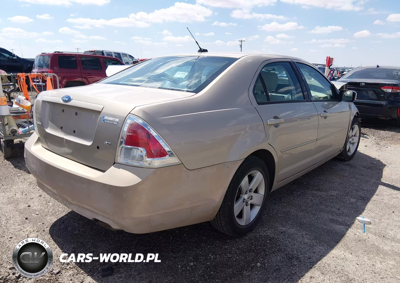 2007 Ford Fusion Se VIN:3FAHP07Z17R244923 - 4