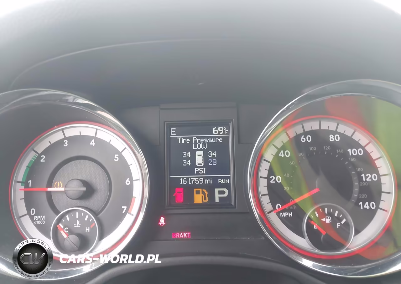 DODGE DURANGO VIN:1D4RE4GG4BC599282 - 7