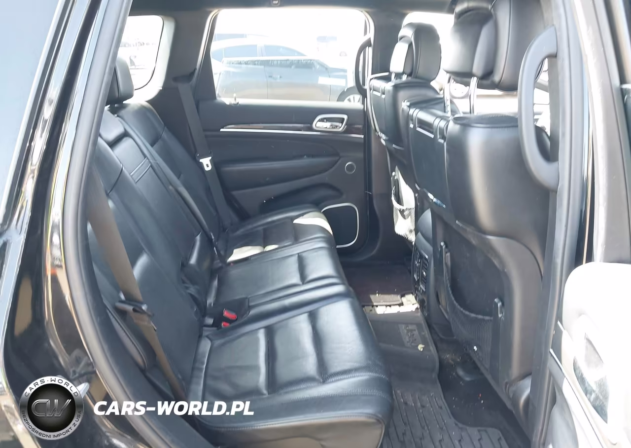 2016 Jeep Grand Cherokee Overland VIN:1C4RJFCG7GC438684 - 8