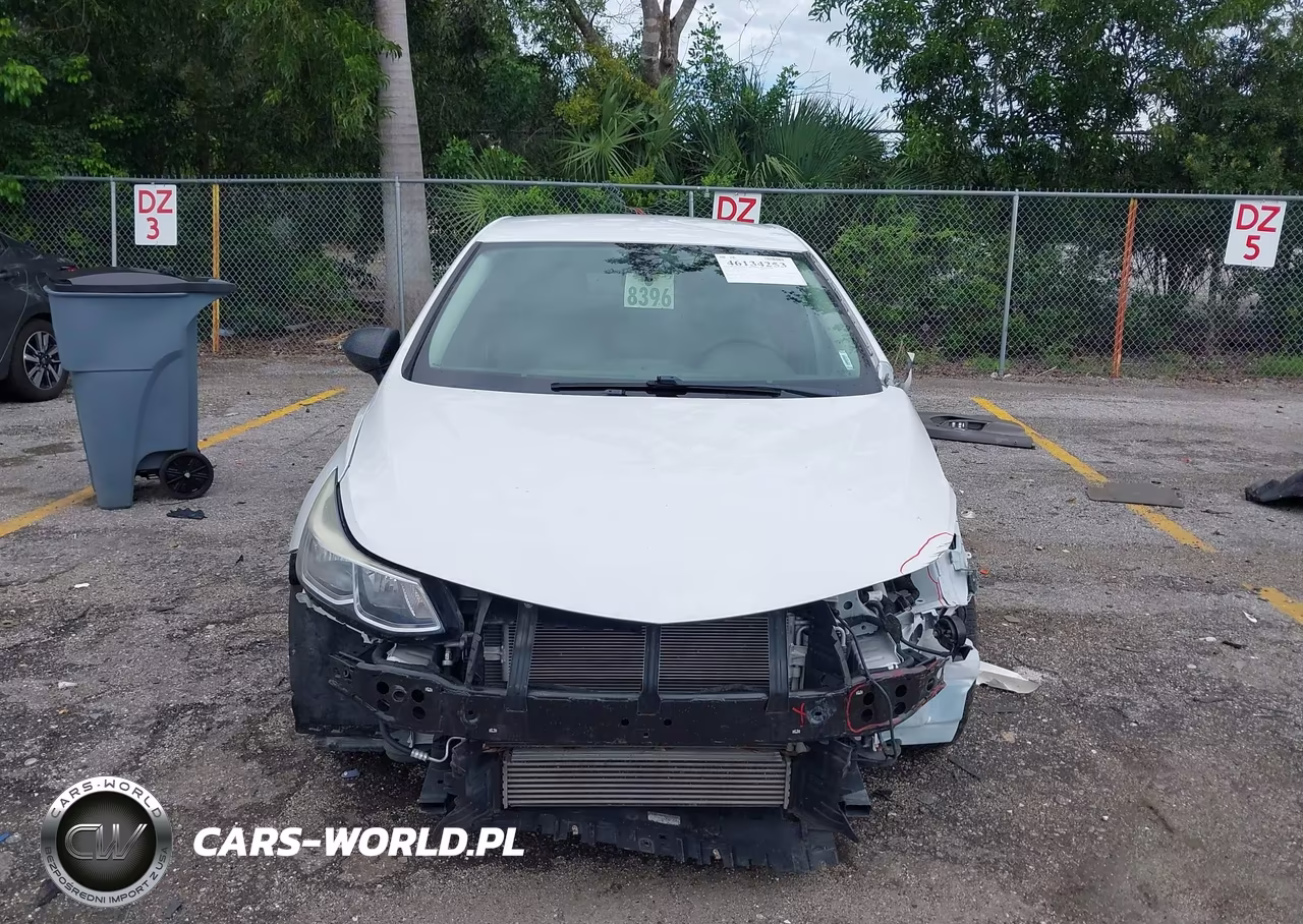 2018 Chevrolet Cruze Ls Auto VIN:1G1BC5SM9J7189469 - 6