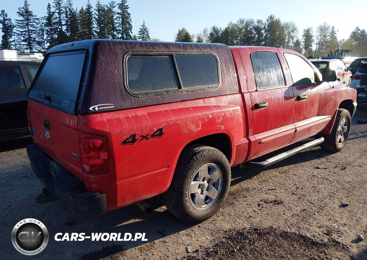 2005 Dodge Dakota Slt VIN:1D7HW48N05S161586 - 4