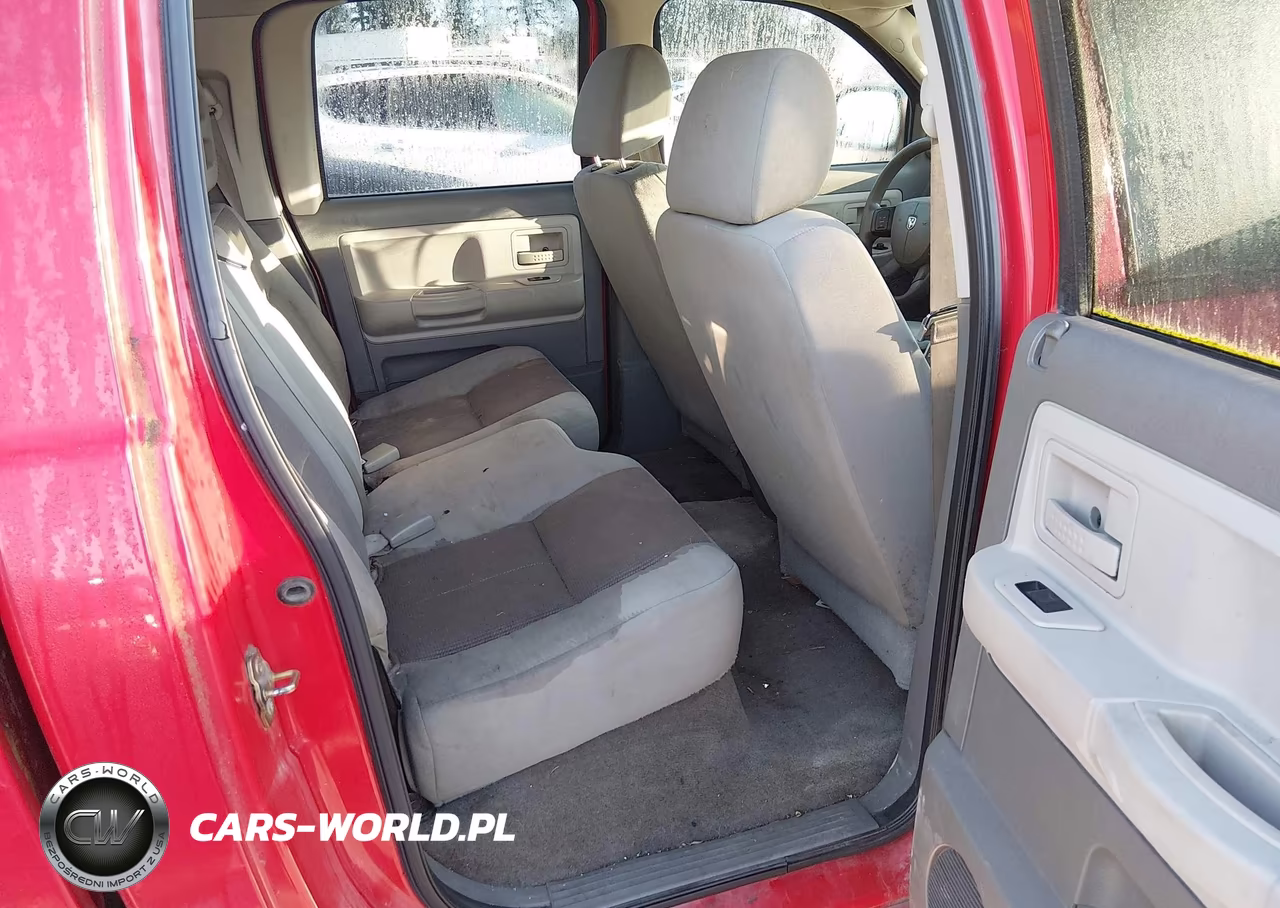 2005 Dodge Dakota Slt VIN:1D7HW48N05S161586 - 8