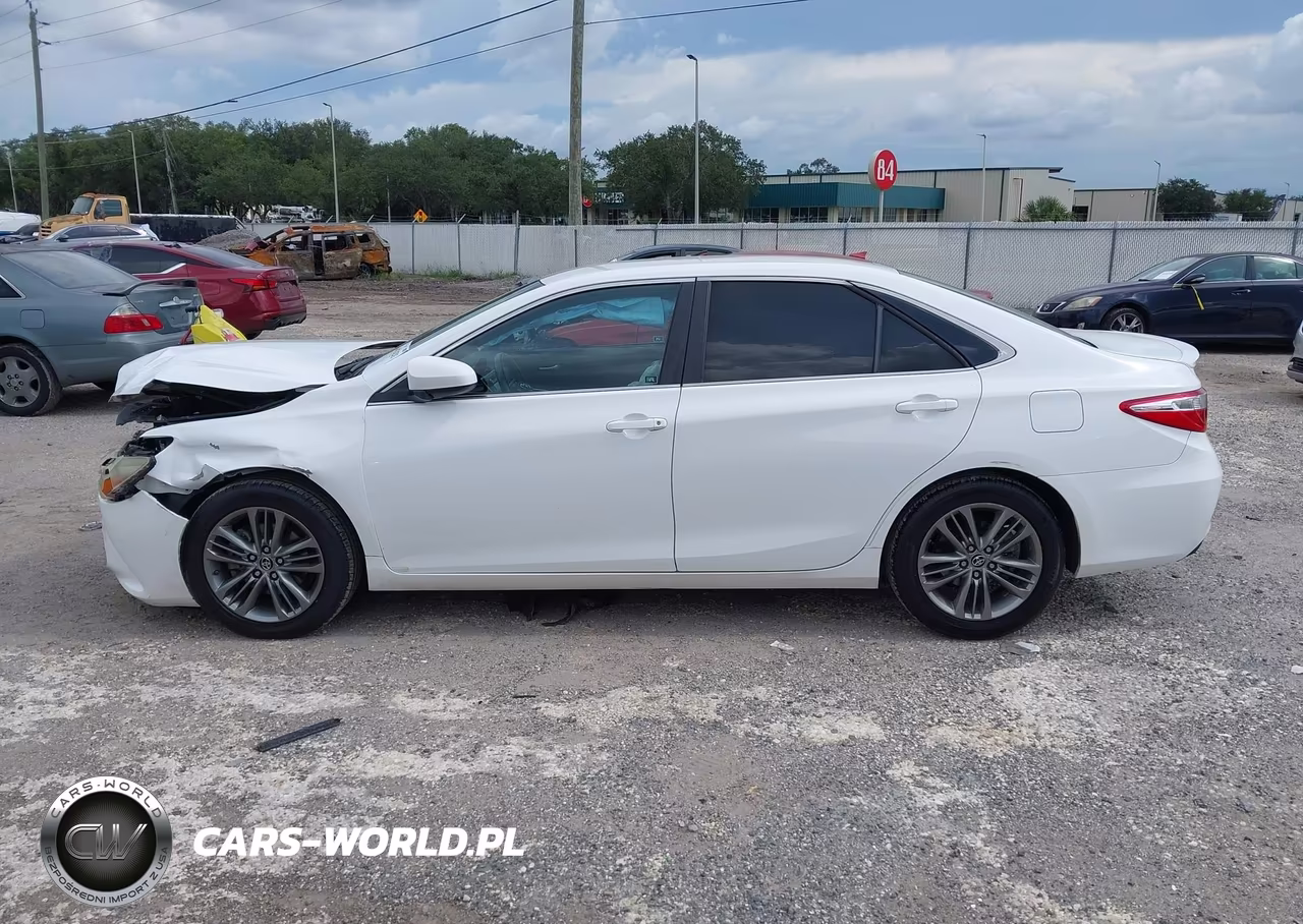 2016 Toyota Camry Se VIN:4T1BF1FK0GU185221 - 14
