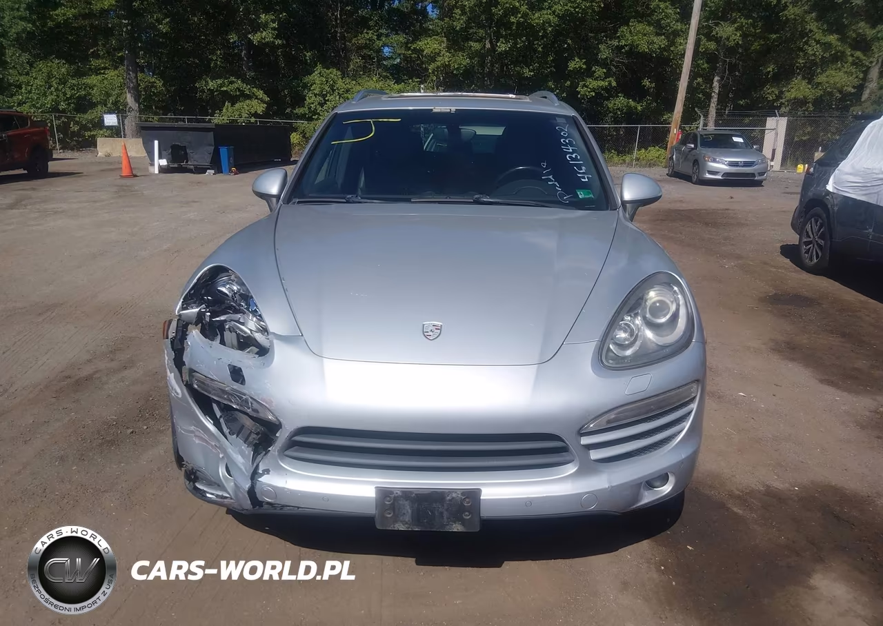 2011 Porsche Cayenne VIN:WP1AA2A21BLA09867 - 12