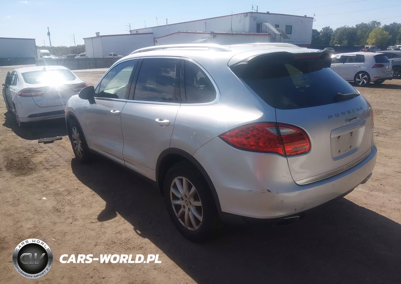 2011 Porsche Cayenne VIN:WP1AA2A21BLA09867 - 3