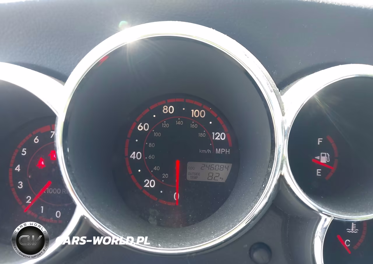 2008 Pontiac Vibe VIN:5Y2SL65858Z414271 - 7