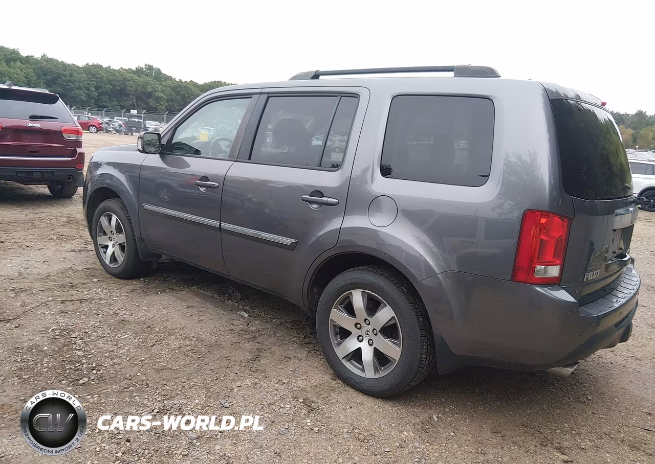 2014 Honda Pilot Touring VIN:5FNYF4H92EB026457 - 3