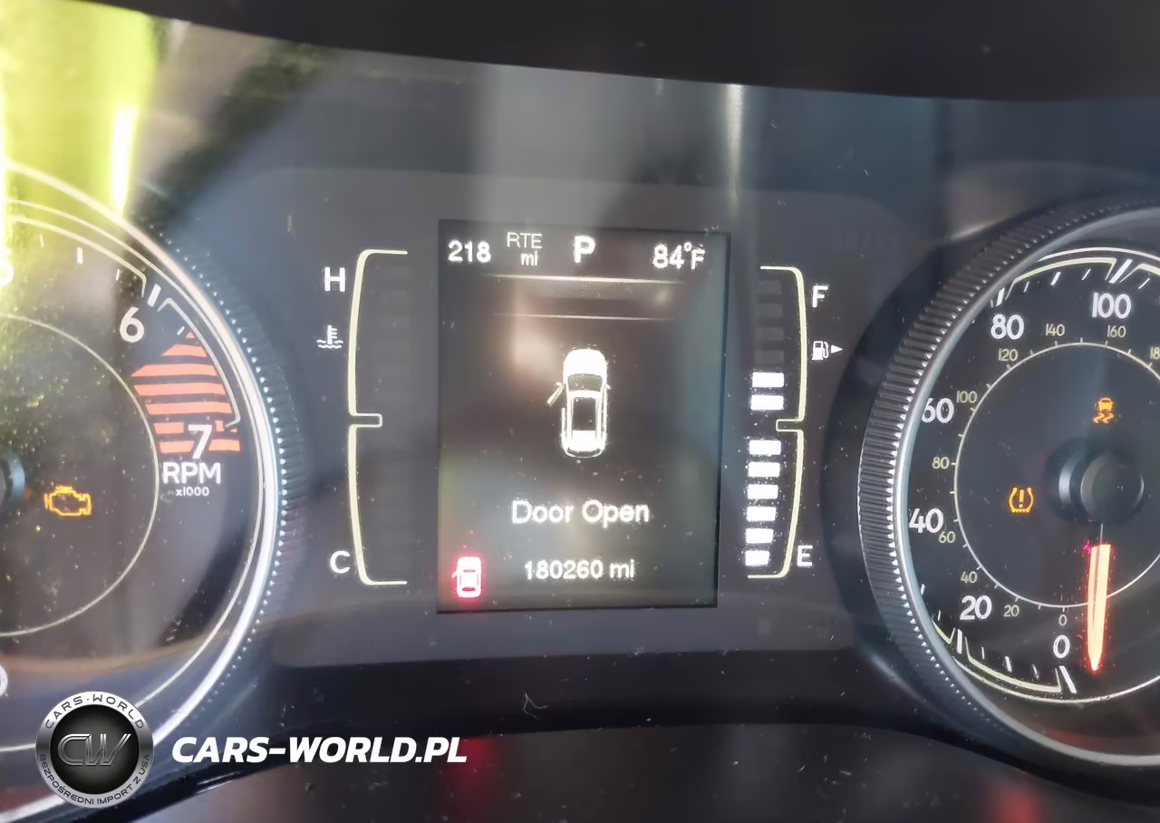 2016 Jeep Cherokee Latitude VIN:1C4PJLCB3GW190815 - 15