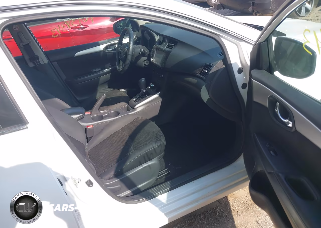 2019 Nissan Sentra S VIN:3N1AB7AP7KY227880 - 5