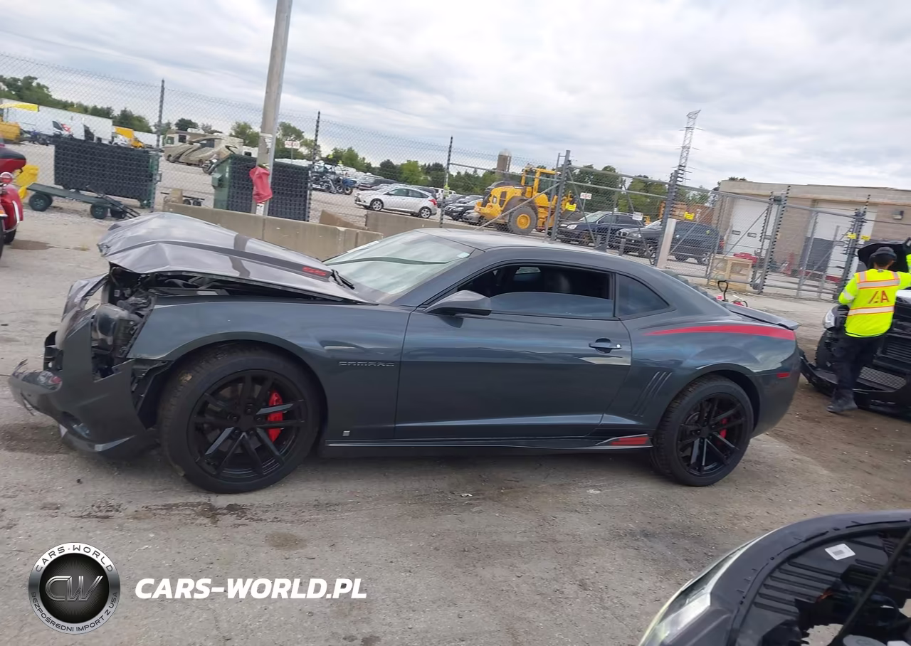 2010 Chevrolet Camaro 2Ss VIN:2G1FK1EJ1A9146306 - 14