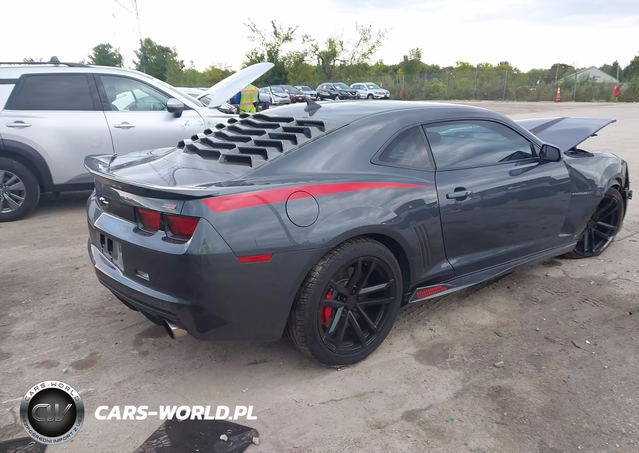 2010 Chevrolet Camaro 2Ss VIN:2G1FK1EJ1A9146306 - 4
