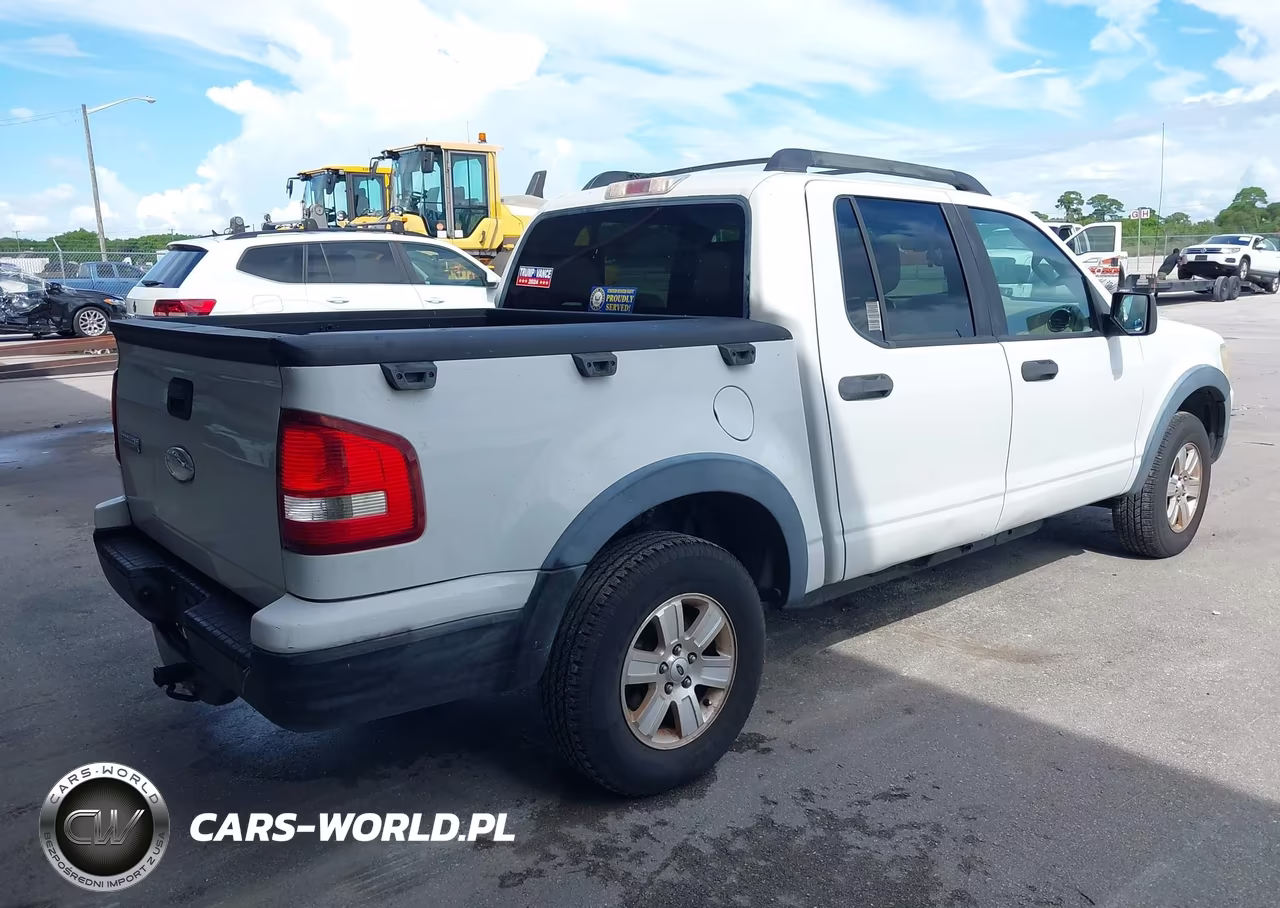 2007 Ford Explorer Sport Trac Xlt VIN:1FMEU31K47UA27244 - 4