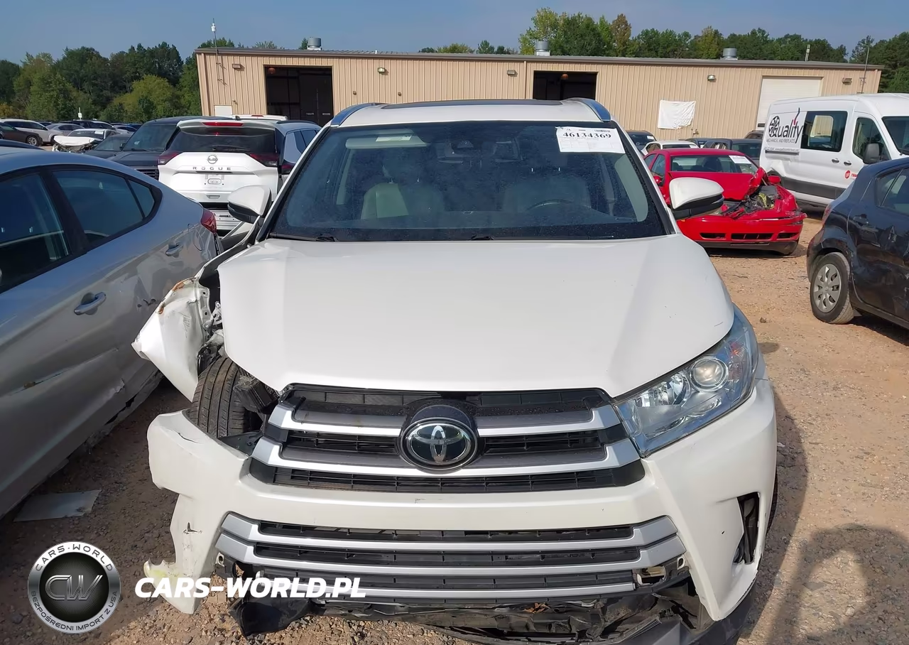 2019 Toyota Highlander Xle VIN:5TDJZRFH5KS708059 - 12