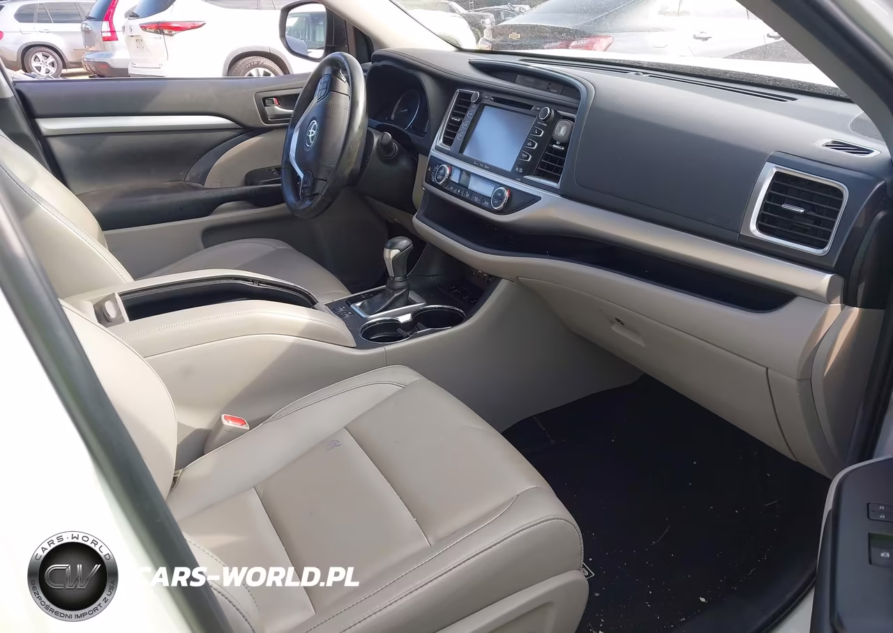 2019 Toyota Highlander Xle VIN:5TDJZRFH5KS708059 - 5